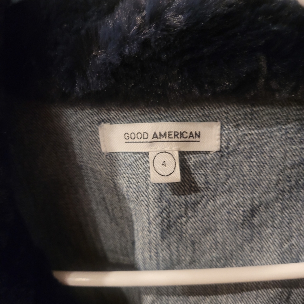 Good American Jean jacket - Picture 2 of 5